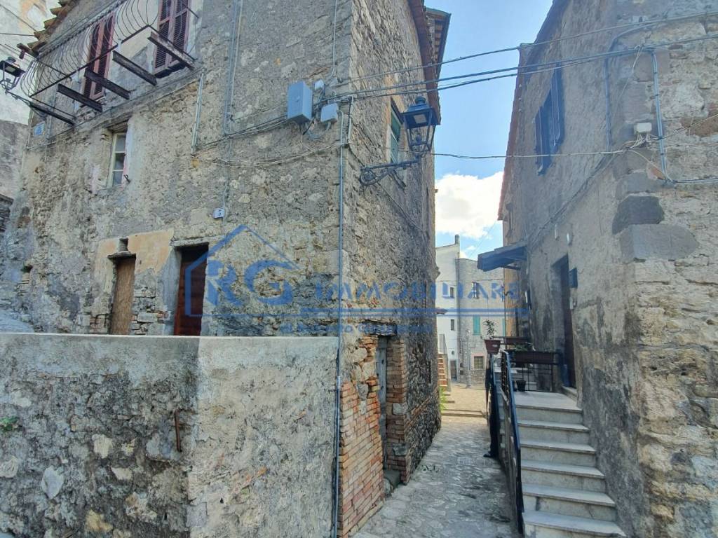 Appartamento a Castiglione in teverina in via delle scalacce - Foto 2