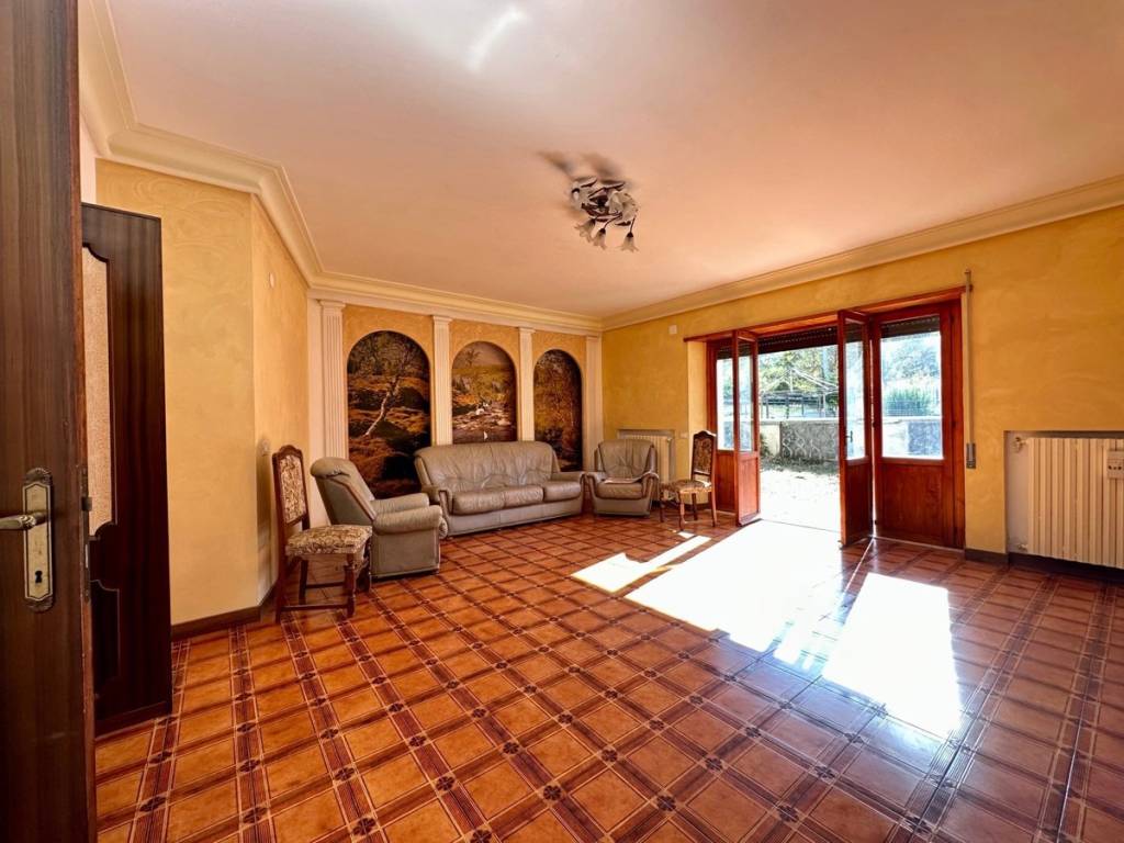 Villa a Tione degli abruzzi in Via della Rimembranza, 3 - Foto 3