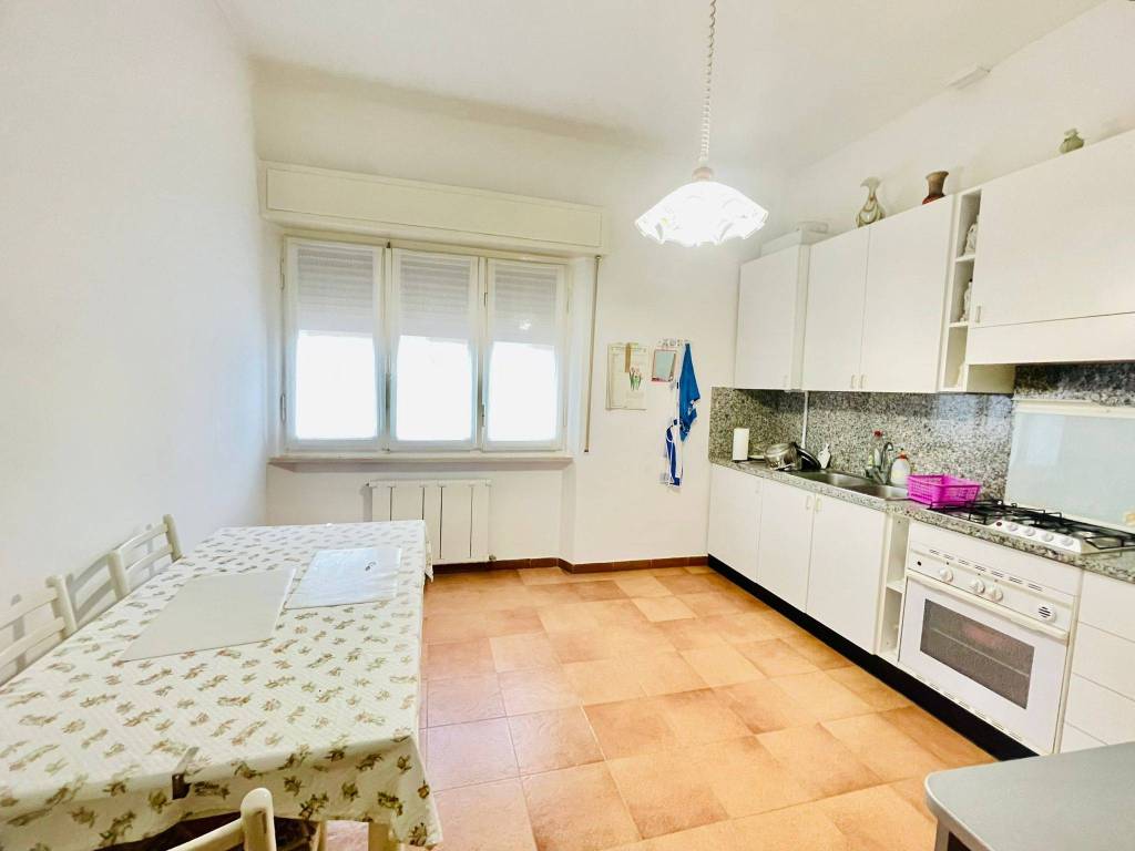 Appartamento a Jesi in Viale Felice Cavallotti - Foto 2