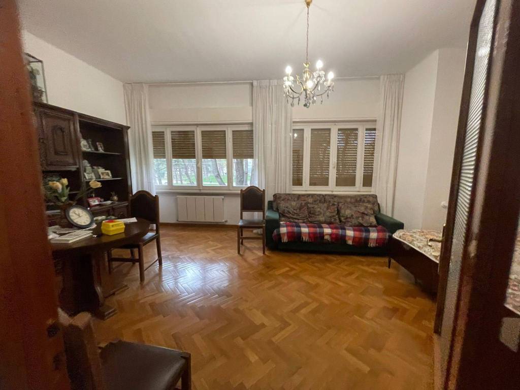 Appartamento a Jesi in Viale Felice Cavallotti - Foto 4