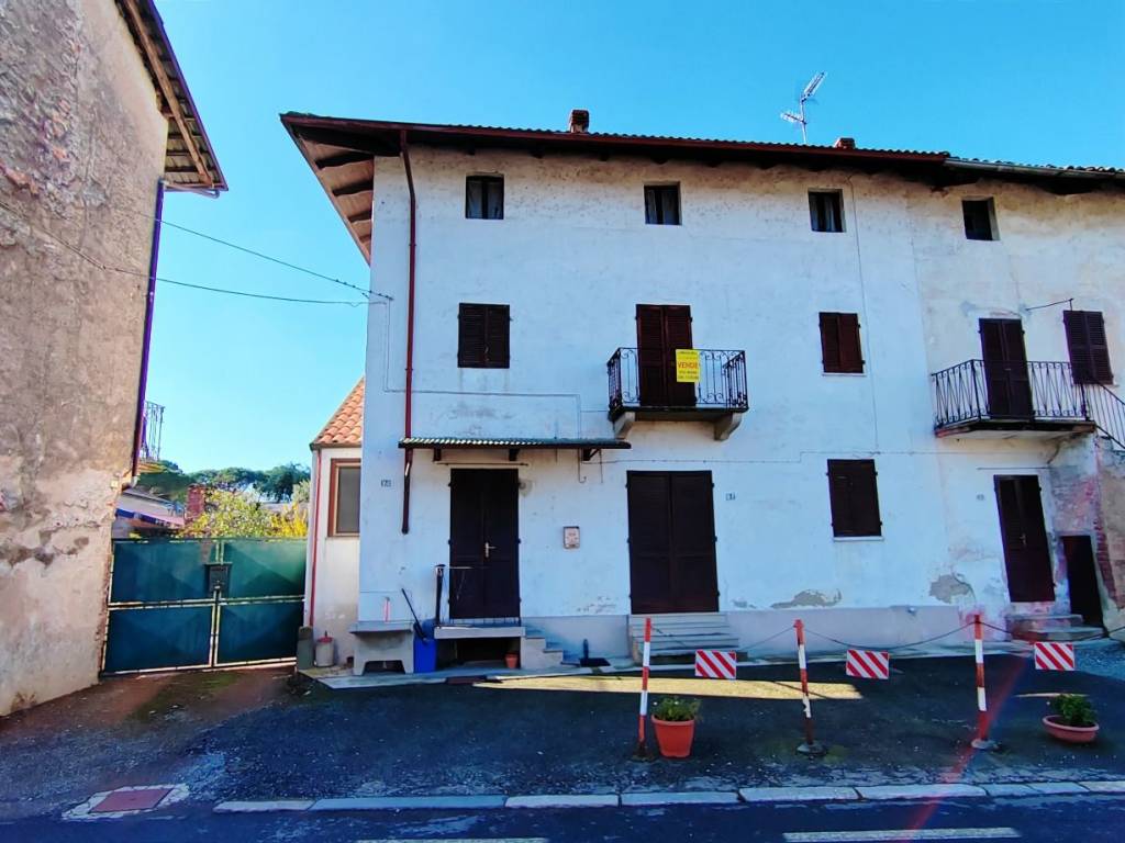 Casa indipendente a San giacomo vercellese in Via Francesco Camandona, 7 - Foto 5