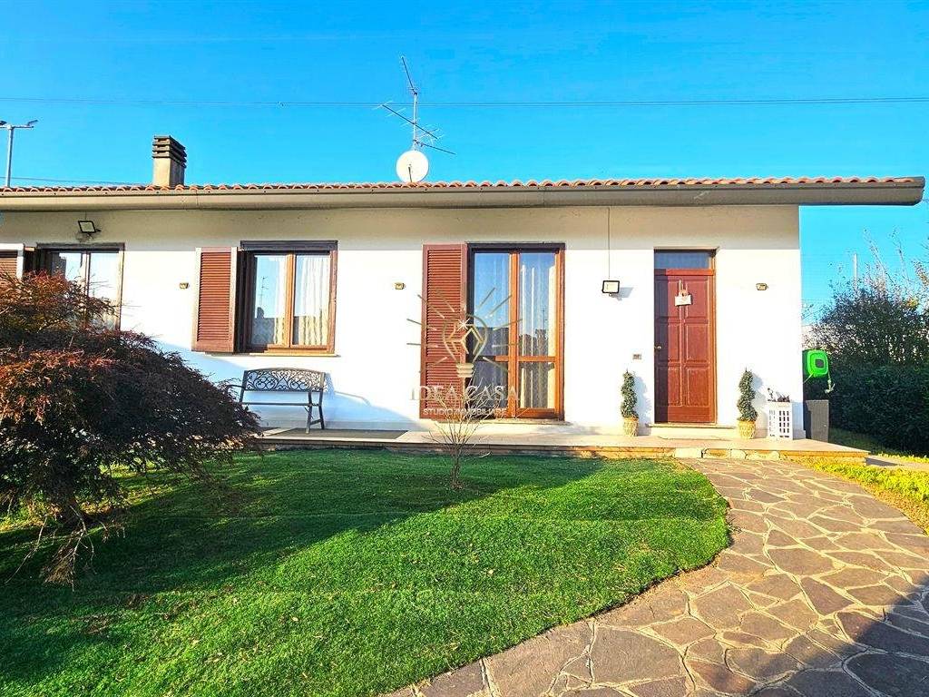 Villa a Casatenovo in Via S. Giovanni Bosco, 3 - Foto 4