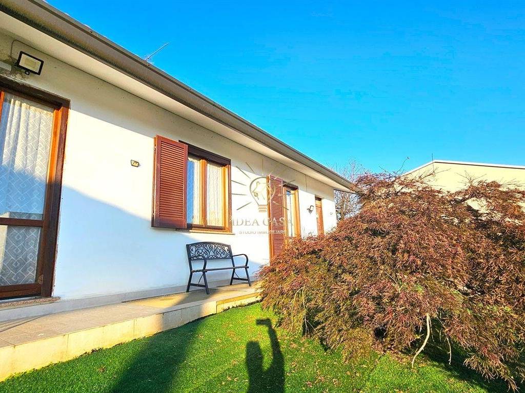 Villa a Casatenovo in Via S. Giovanni Bosco, 3 - Foto 5