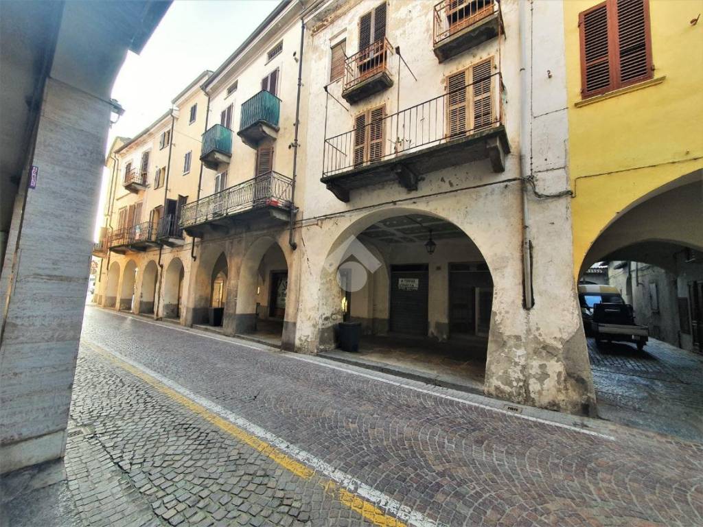 Palazzo / stabile a Crescentino in Via mazzini, 98 - Foto 2