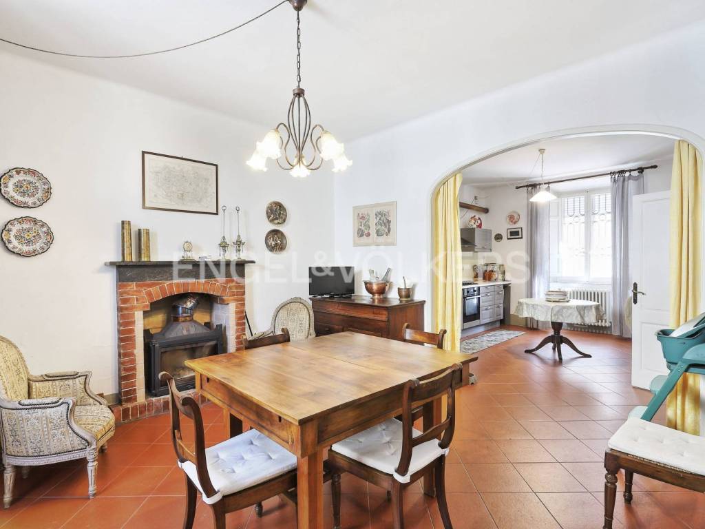 Villa a Borgo a mozzano in Piazza Ponte d'Oro - Foto 4