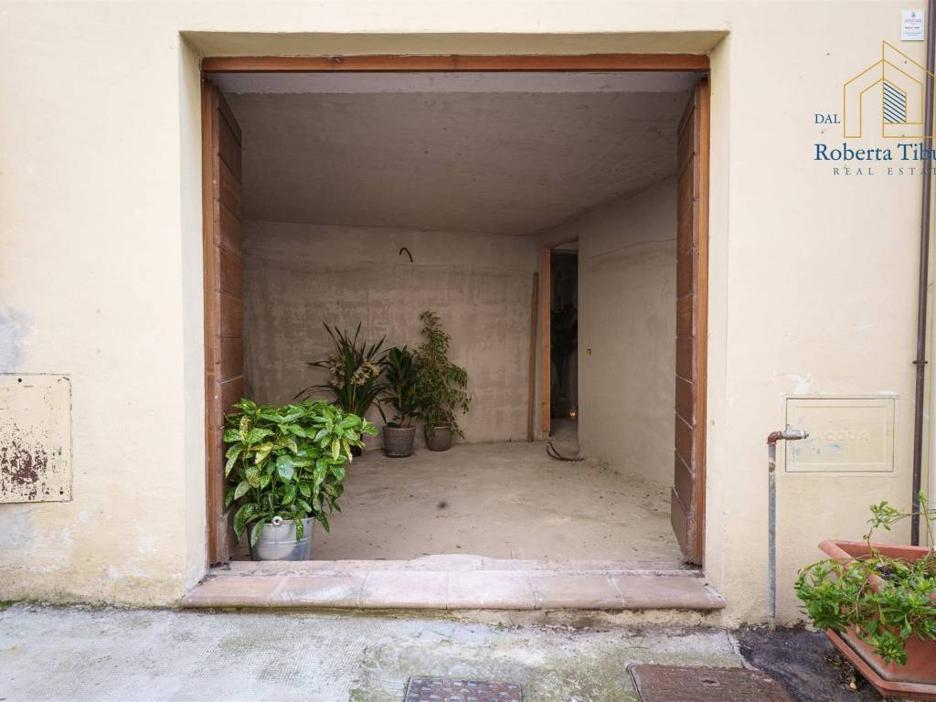 Casa indipendente a Foligno in Via Traversa, 3 - Foto 2