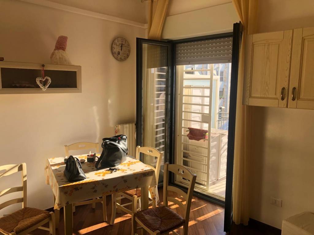 Appartamento a Bari in Vico 20 Vittorio Emanuele, 31 - Foto 4
