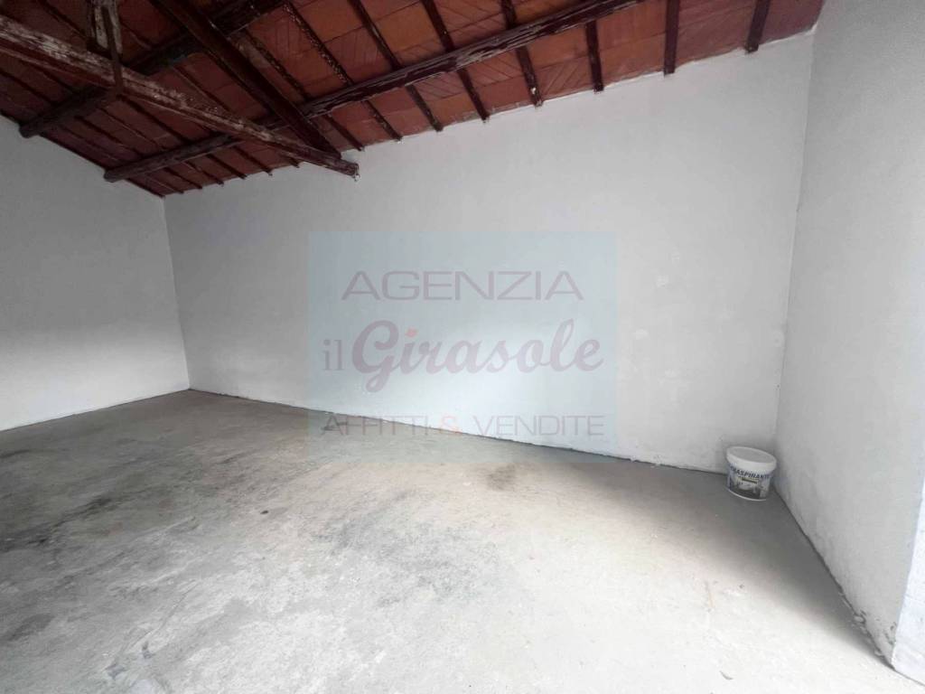 Box / garage a Alba adriatica in Via Ascolana, 46 - Foto 2