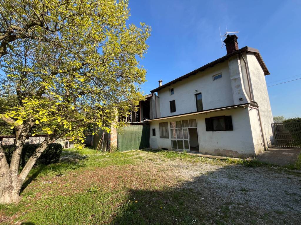 Palazzo / stabile a Gorizia in VIA BRIGATA RE, 24 - Foto 4