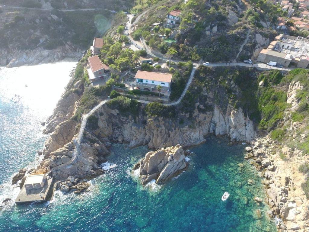 Villa a Isola del giglio in Via delle Cannelle, 31 - Foto 2