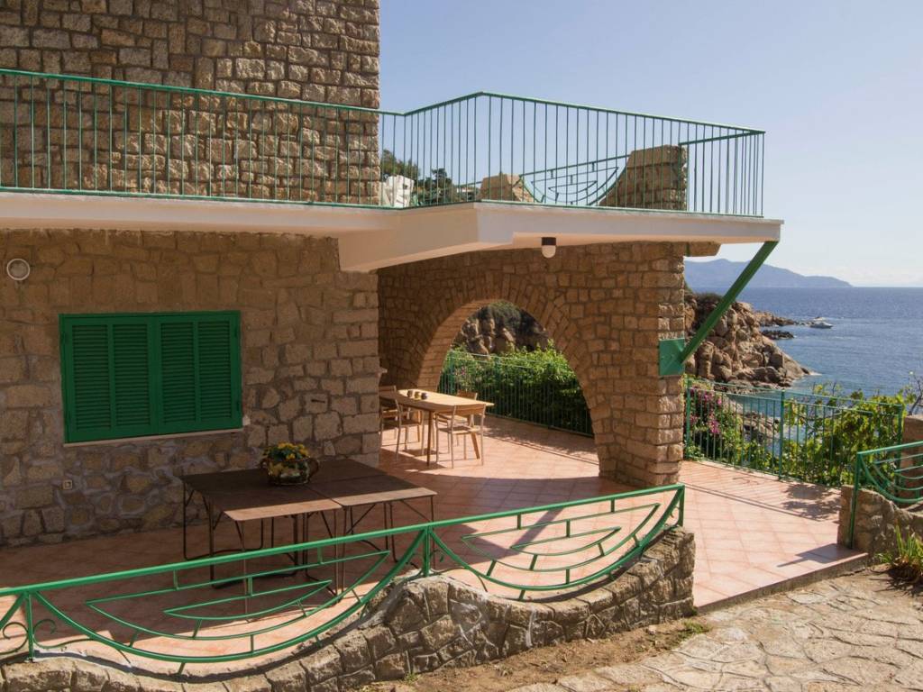 Villa a Isola del giglio in Via delle Cannelle, 31 - Foto 5