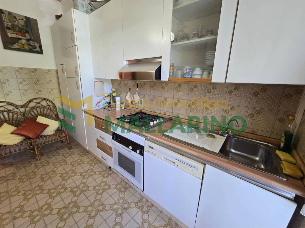 Appartamento a Finale ligure in Vico Melogno - Foto 4