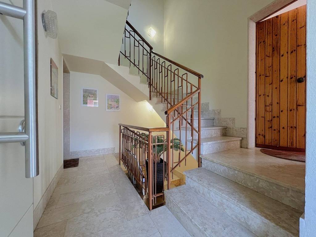 Appartamento a Sirmione in Viale Gramsci - Foto 5