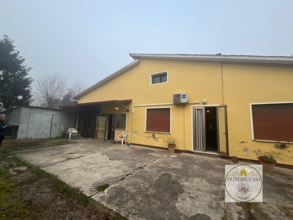 Casa indipendente a Pozzonovo in Via Fanzaghe - Foto 3