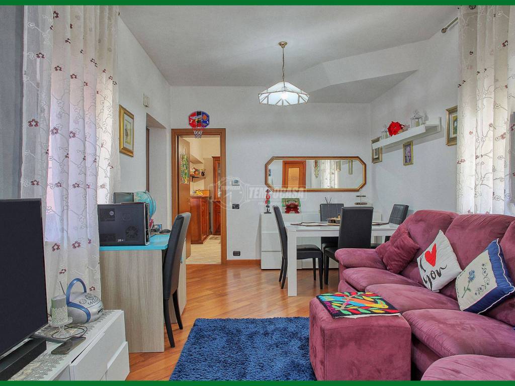 Casa indipendente a Arcisate in Via Giuseppe Verdi - Foto 4