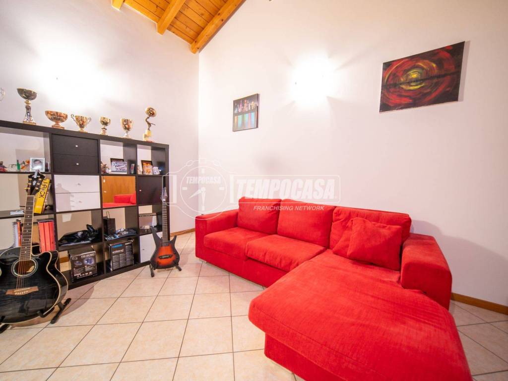 Appartamento a Carnago in Via Sandro Pertini 3 - Foto 3