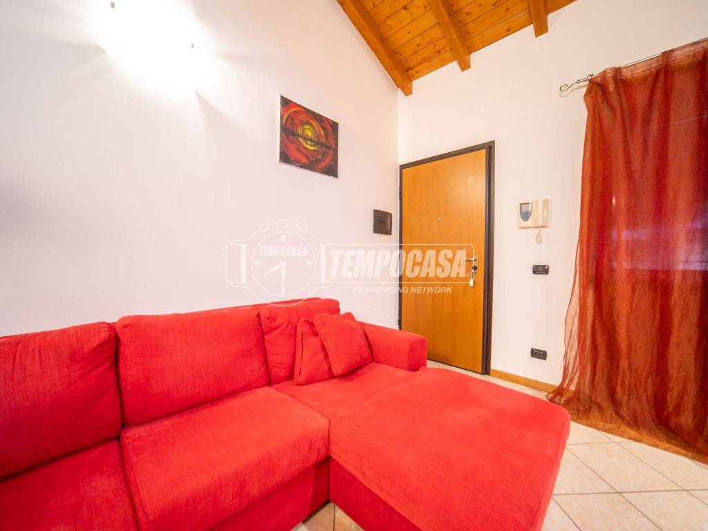 Appartamento a Carnago in Via Sandro Pertini 3 - Foto 4