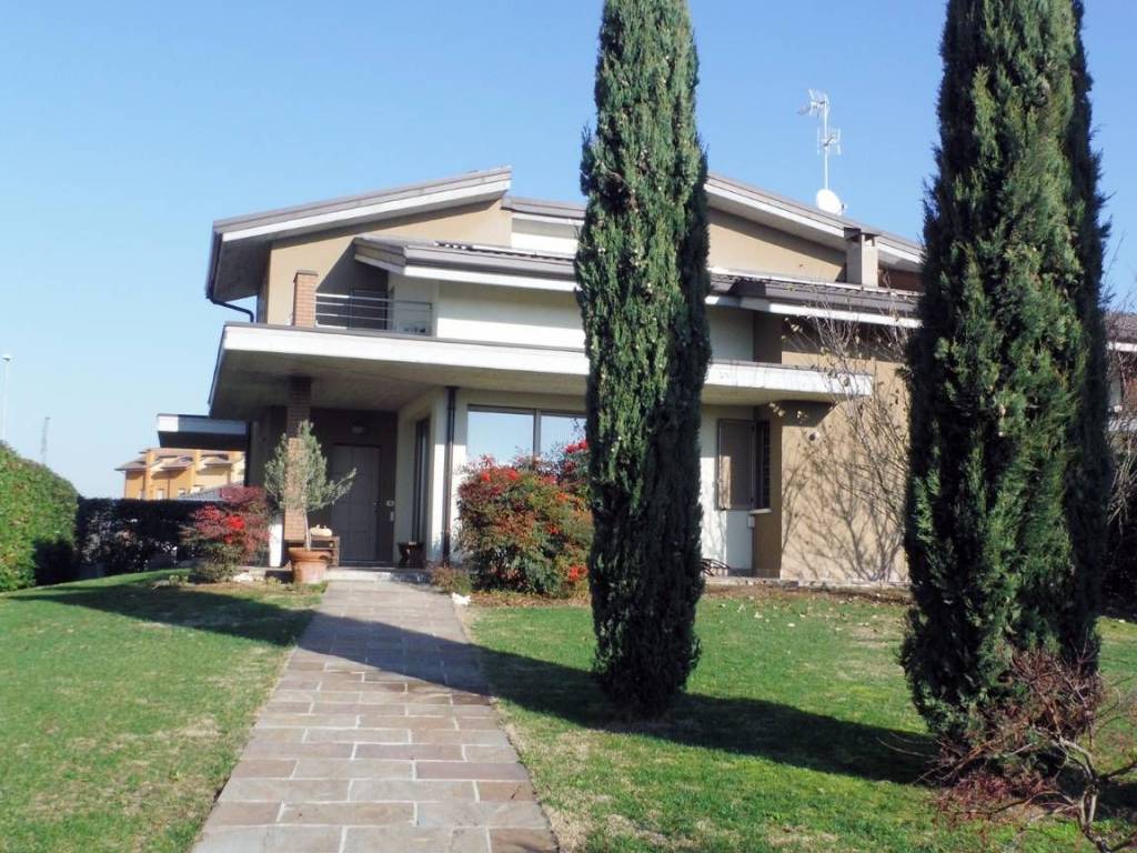 Villa a Casalpusterlengo - Foto 2
