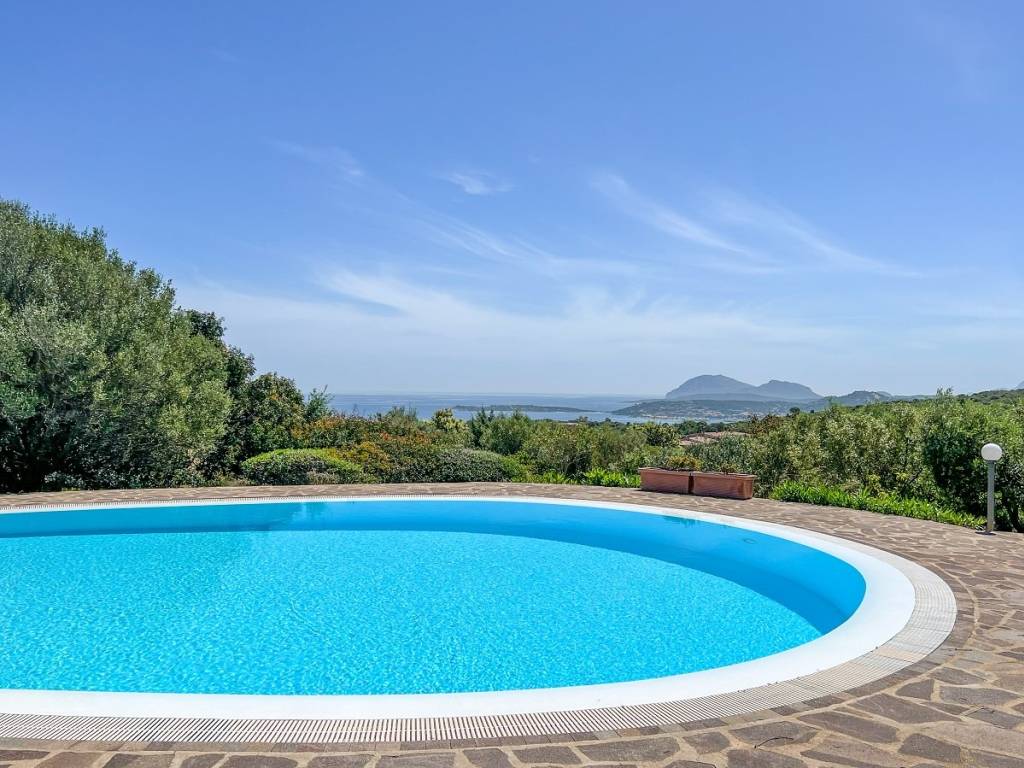 Villa a Olbia in Via Milmeggiu - Foto 2
