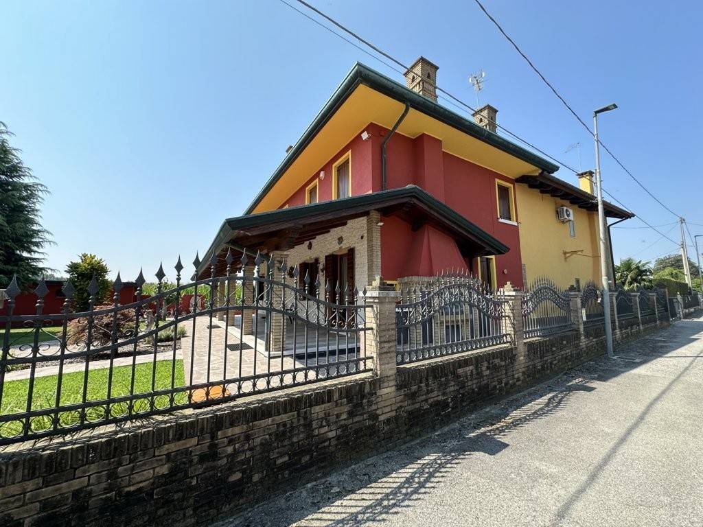 Villa a Mira in Via Ca' Berti - Foto 3