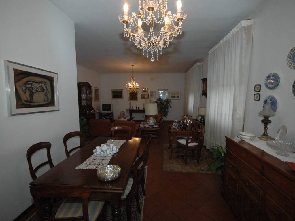 Villa a Capannori in via sottomonte - Foto 5