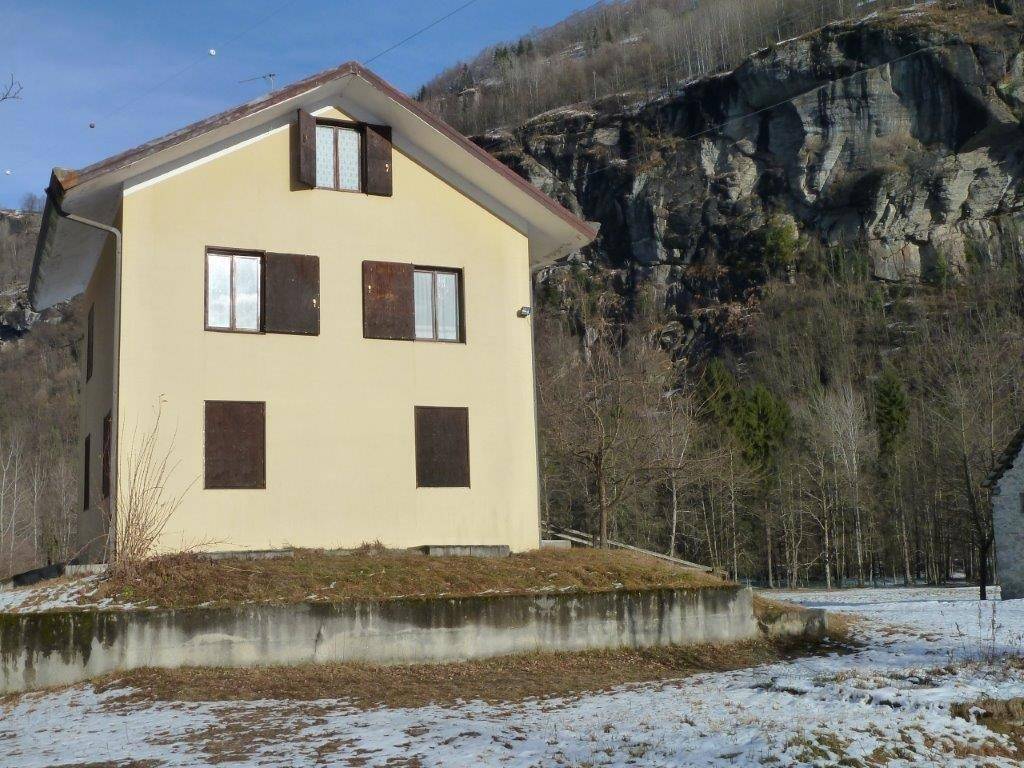 Casa indipendente a Baceno in Frazione Verampio, - - Foto 2