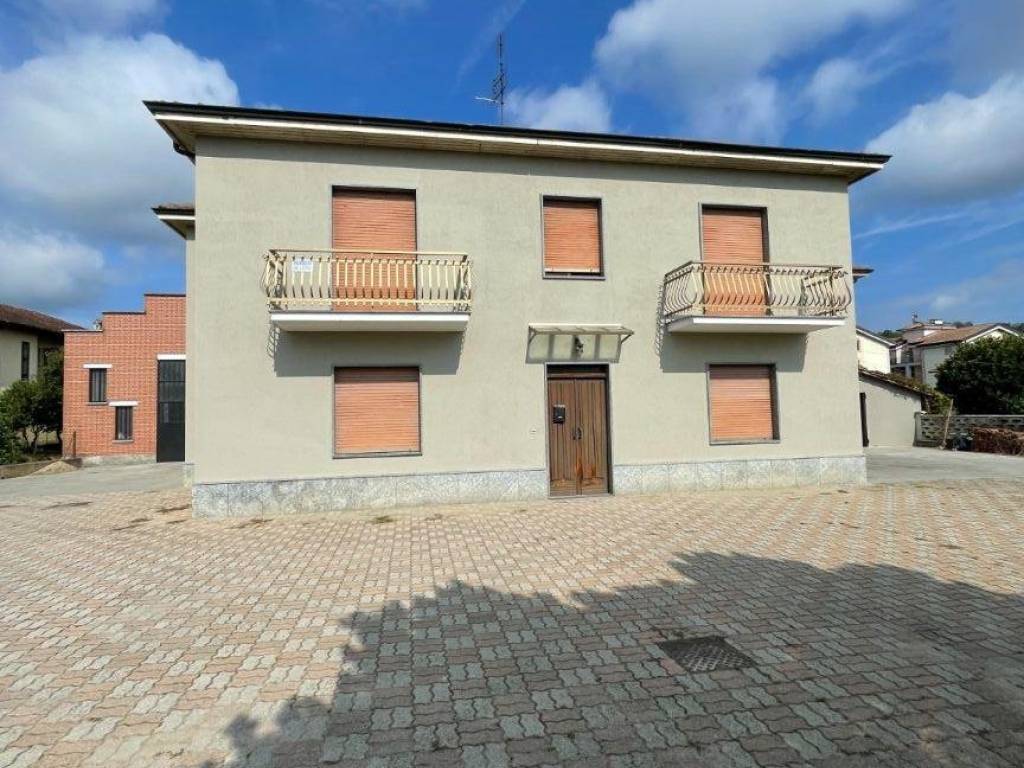 Casa indipendente a Govone in Via Alcide De Gasperi - Foto 2