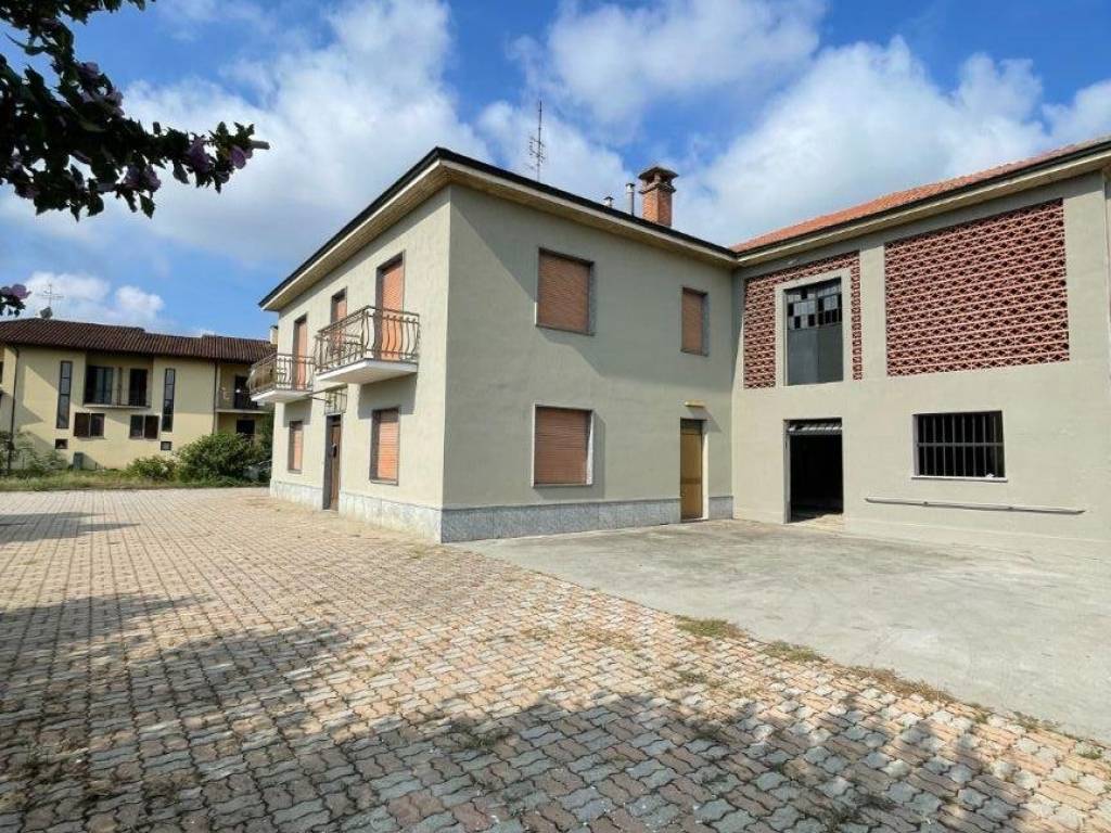Casa indipendente a Govone in Via Alcide De Gasperi - Foto 3