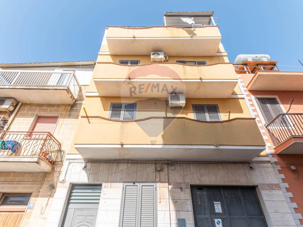 Casa indipendente a Pachino in Via Emilio Calogero - Foto 2