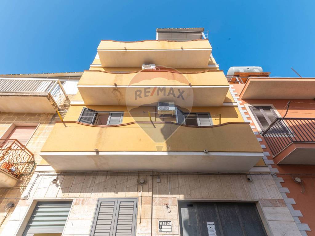 Casa indipendente a Pachino in Via Emilio Calogero - Foto 3