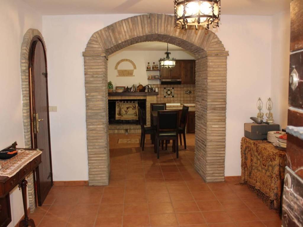 Casa indipendente a Montenero di bisaccia in Regina Margherita, 52 - Foto 3