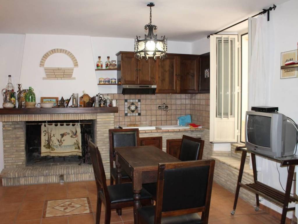Casa indipendente a Montenero di bisaccia in Regina Margherita, 52 - Foto 4