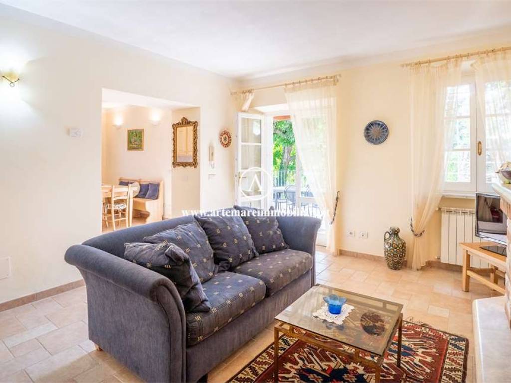 Villa a Pietrasanta in via Valenciaia - Foto 2