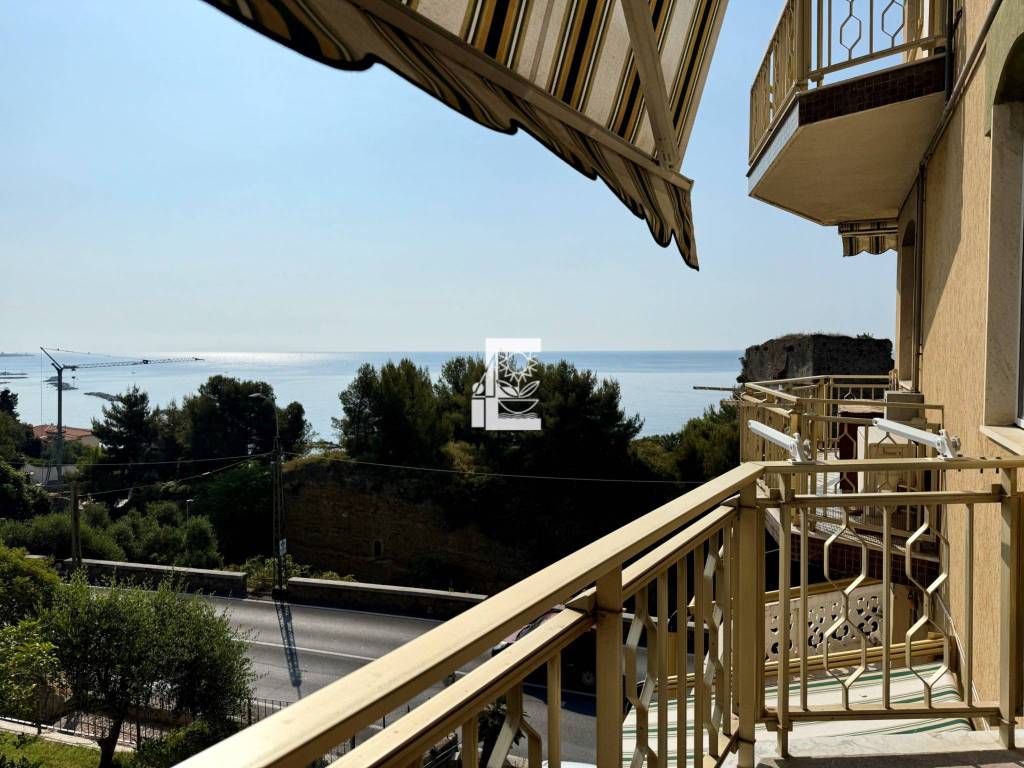 Appartamento a Taggia in Via Aurelia Ponente, 390 - Foto 5