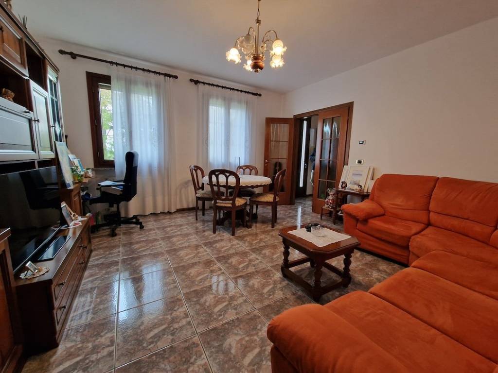 Villa a Ronchis in Corso San Valentino, 29 - Foto 4