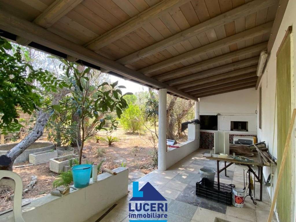 Villa a Cutrofiano in Strada Vicinale Foresta 1 - Foto 3