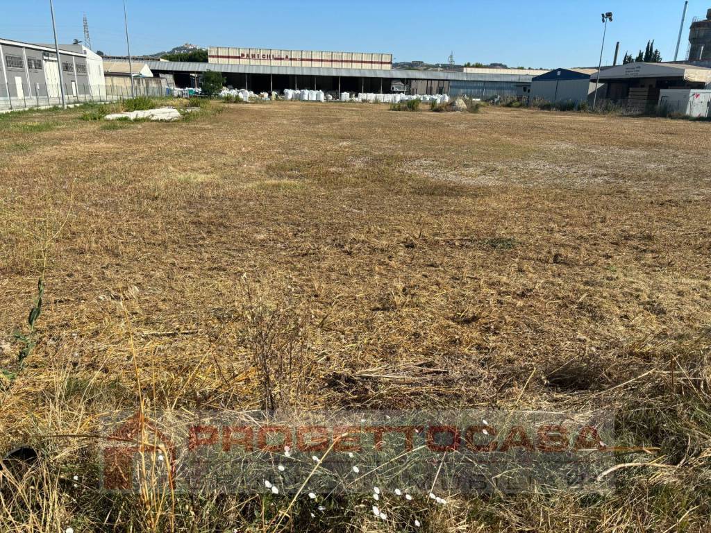 Immobile a Monteprandone in Via dell'Industria - Foto 3