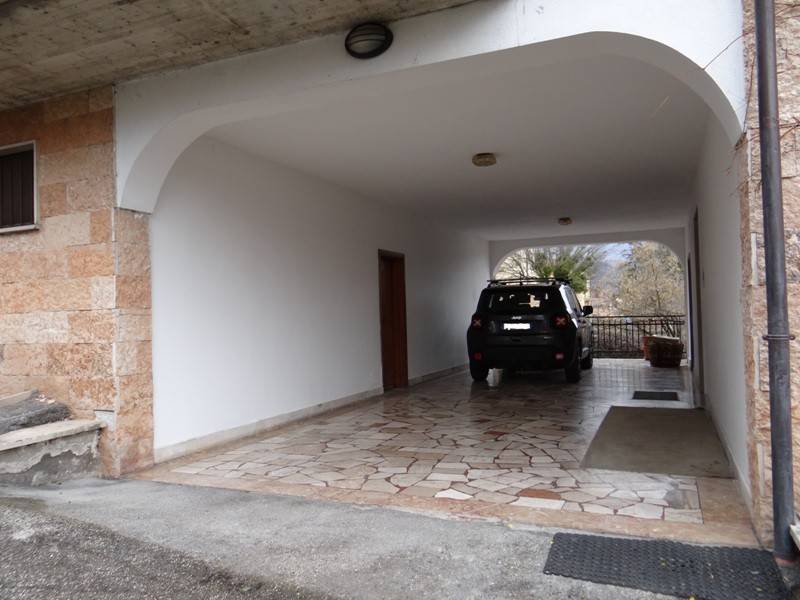 Appartamento a L'aquila in Via Colle Pretara - Foto 3