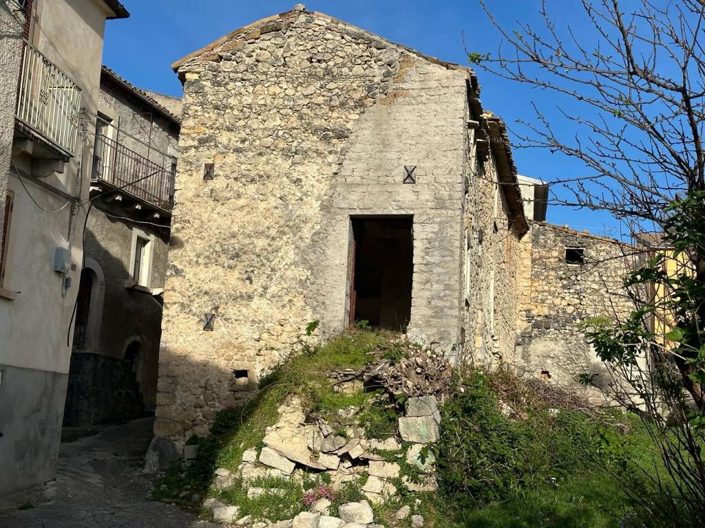 Rustico / casale a Caramanico terme in Contrada Fonte Natale - Foto 4
