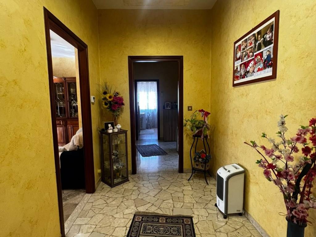 Appartamento a Vicenza in Viale Arnaldo Fusinato, 27 - Foto 2