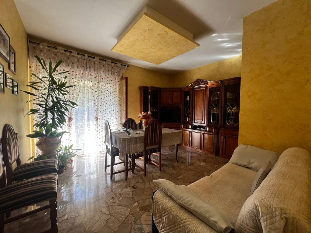 Appartamento a Vicenza in Viale Arnaldo Fusinato, 27 - Foto 3