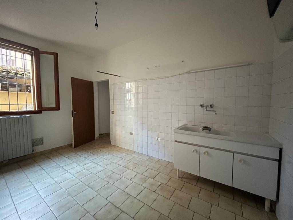 Appartamento a Castelfranco emilia in Via Venezia, 8 - Foto 5