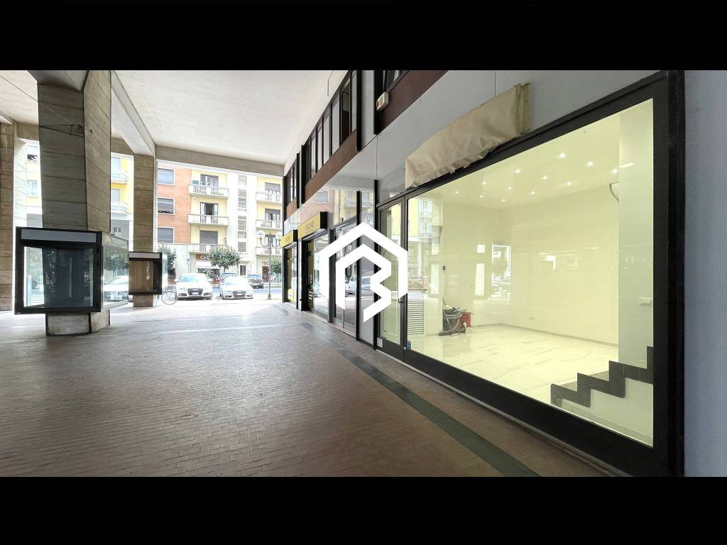 Immobile a Cuneo in Piazza Europa, 22 - Foto 2