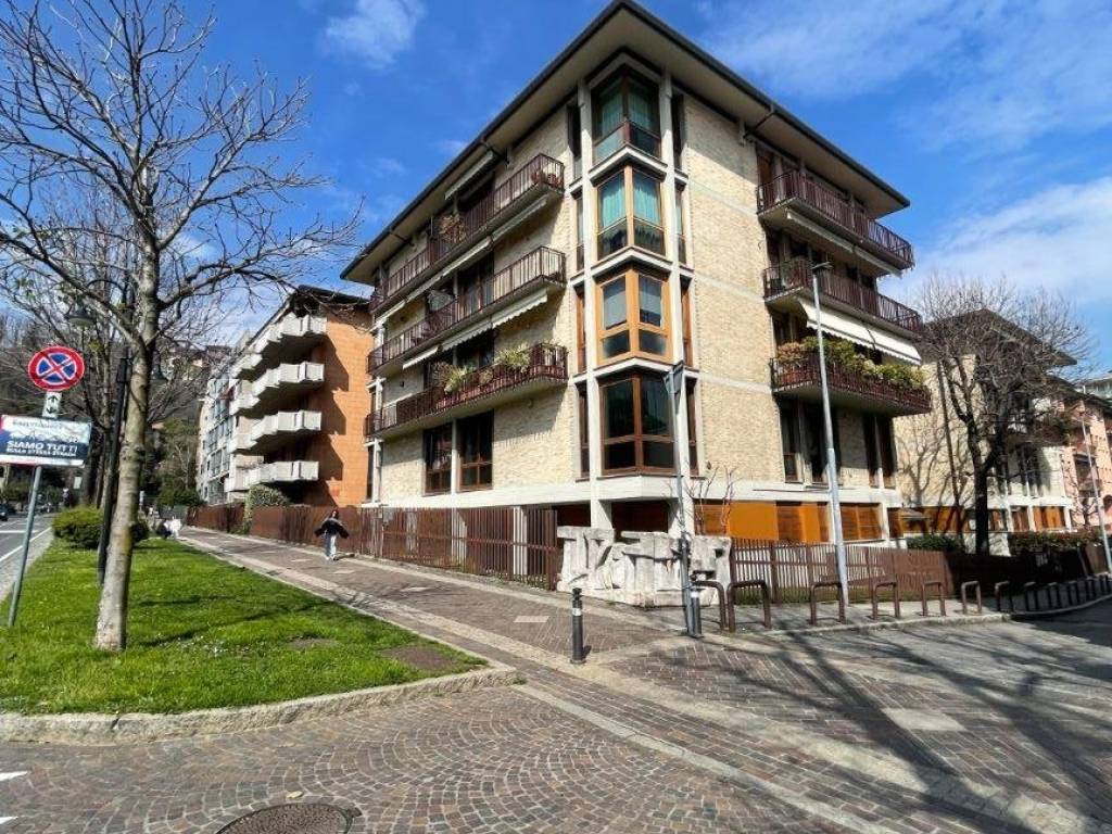 Attico / mansarda a Bergamo in Viale Vittorio Emanuele II - Foto 4