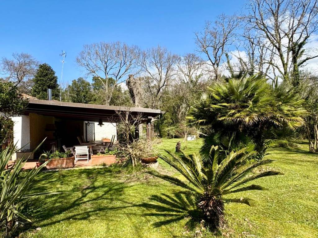 Villa a Sabaudia in Via delle Felci - Foto 2