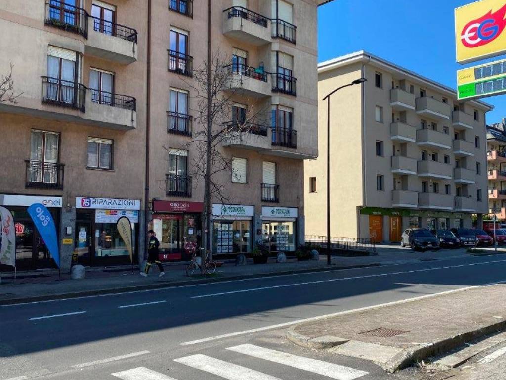 Appartamento a Morbegno in Viale Stelvio, 124 - Foto 2