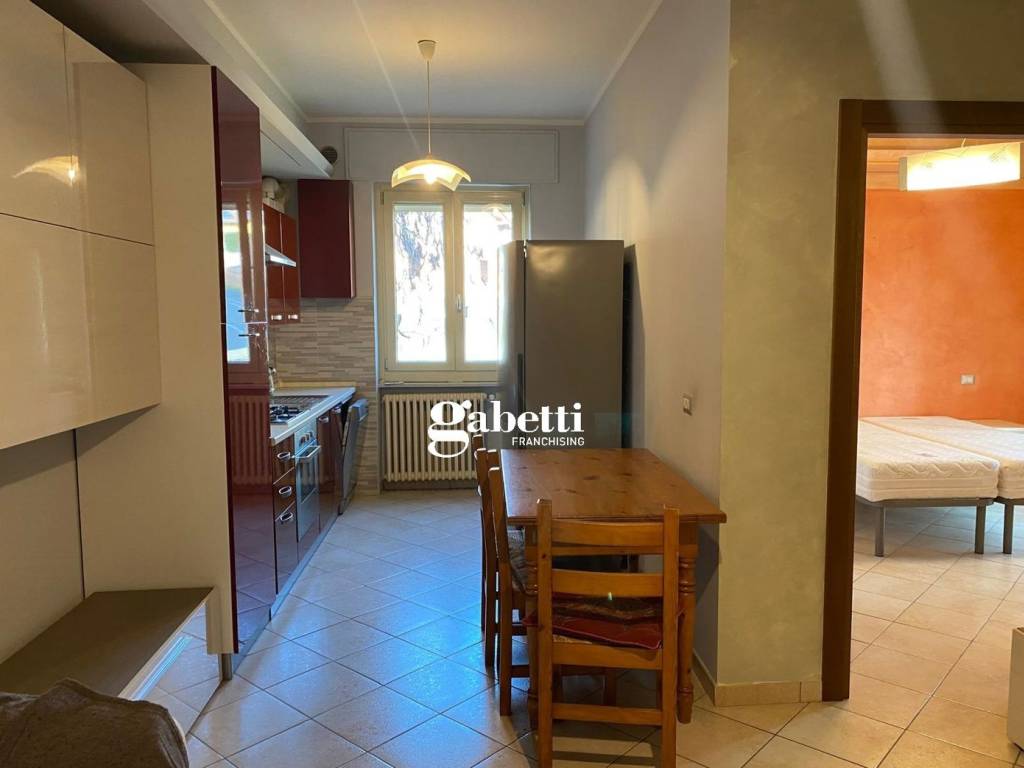 Appartamento a Asti in VIA FILIPPO TURATI - Foto 3