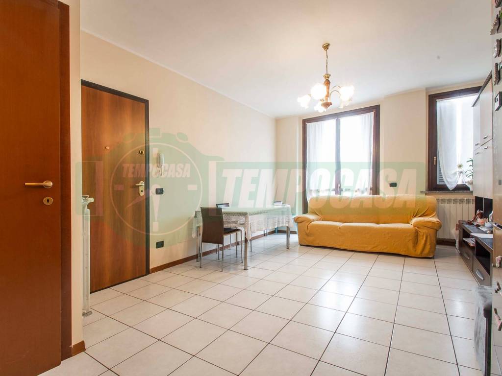 Appartamento a Tradate in Via Louis Pasteur, 20 - Foto 3