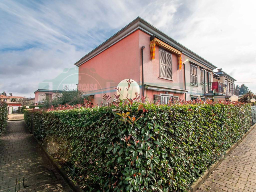 Appartamento a Tradate in Via Louis Pasteur, 20 - Foto 5