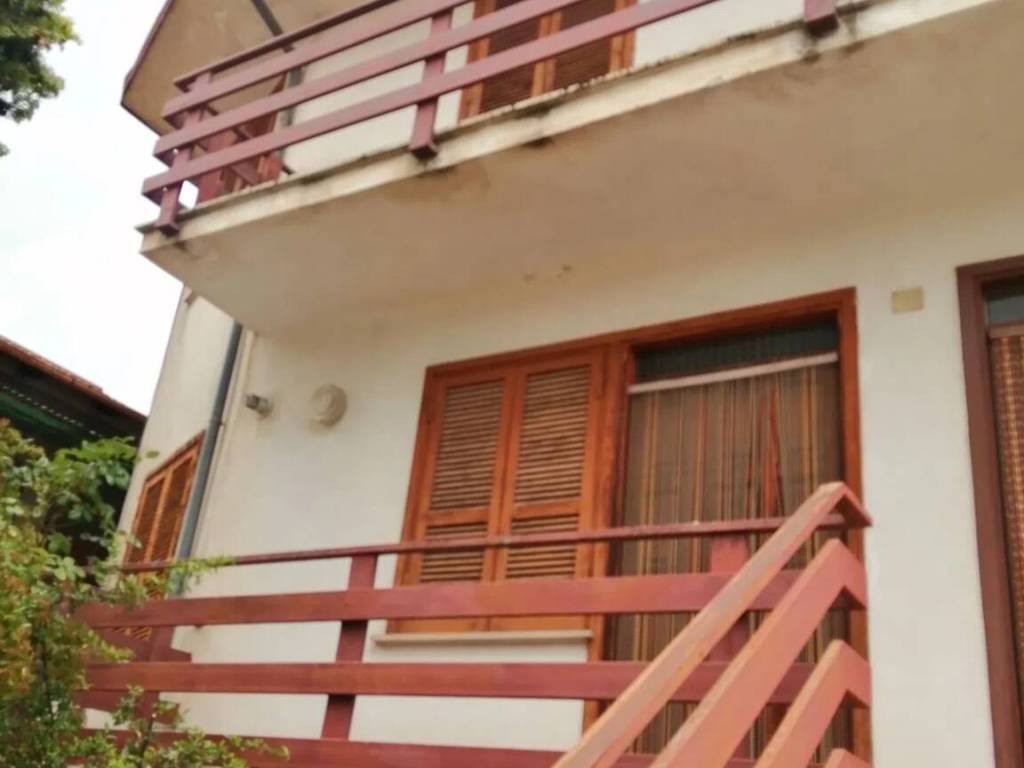 Villa a Avezzano in Via Emilio Salgari S.N.C. - Foto 2